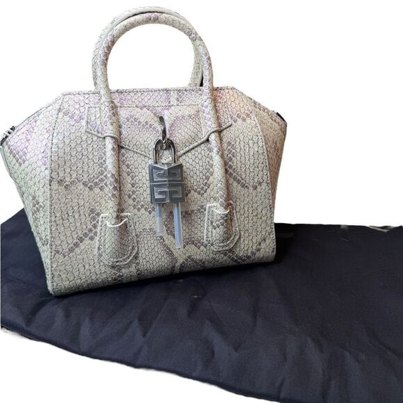 NWT Givenchy Antigona Lock Python Bag - Picture 2 of 16